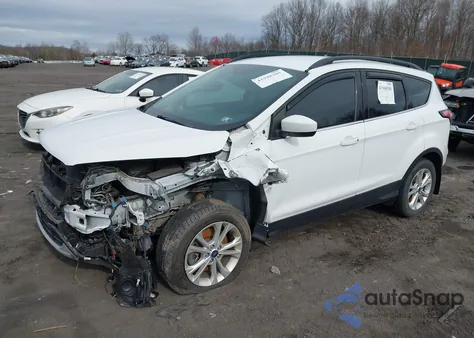 2018 Ford Escape Se z USA, uszkodzony, nr VIN 1FMCU9GD5JUC25213